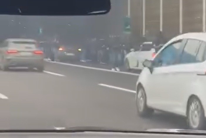 开云体育APP下载-队报：罗马和佛罗伦萨球迷本赛季剩余国内比赛被禁止随队出征客场